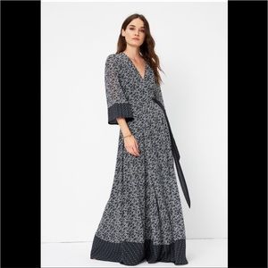 Tularosa Jolene Navy White Floral Maxi Wrap Dress S NWT